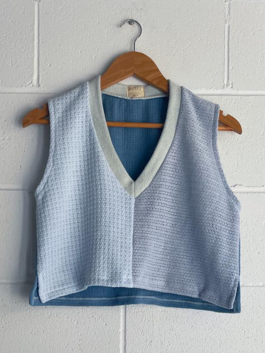 Bruns Vest in Ocean Splice
